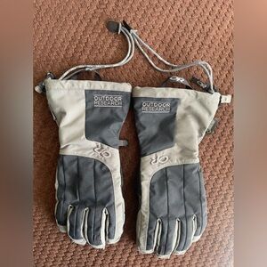 Men’s Outdoor Research Gauntlet Gloves